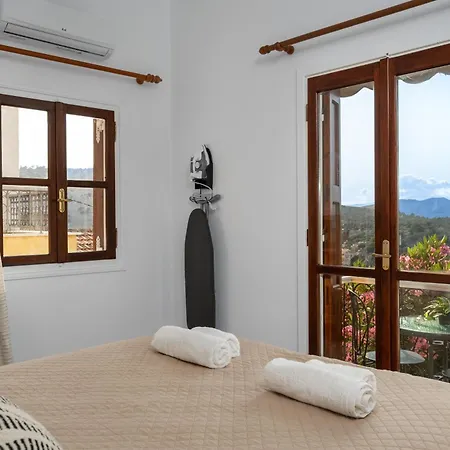 Elpidas Apartment Symi