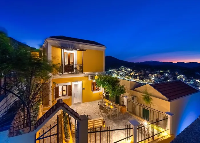 Elpidas Apartment Symi